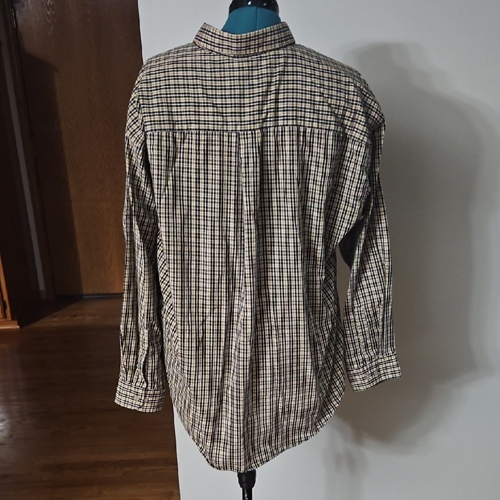 3/$35 Van Heusen Men's Plaid Shirt - Black and Cream - Picture 11 of 11